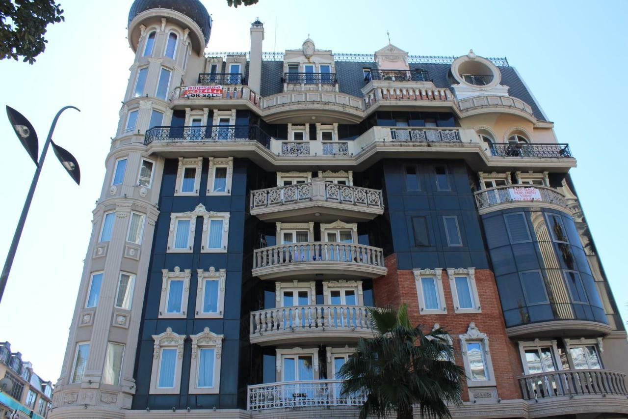 Batumi Apartment In Front Of Sheraton Exterior foto