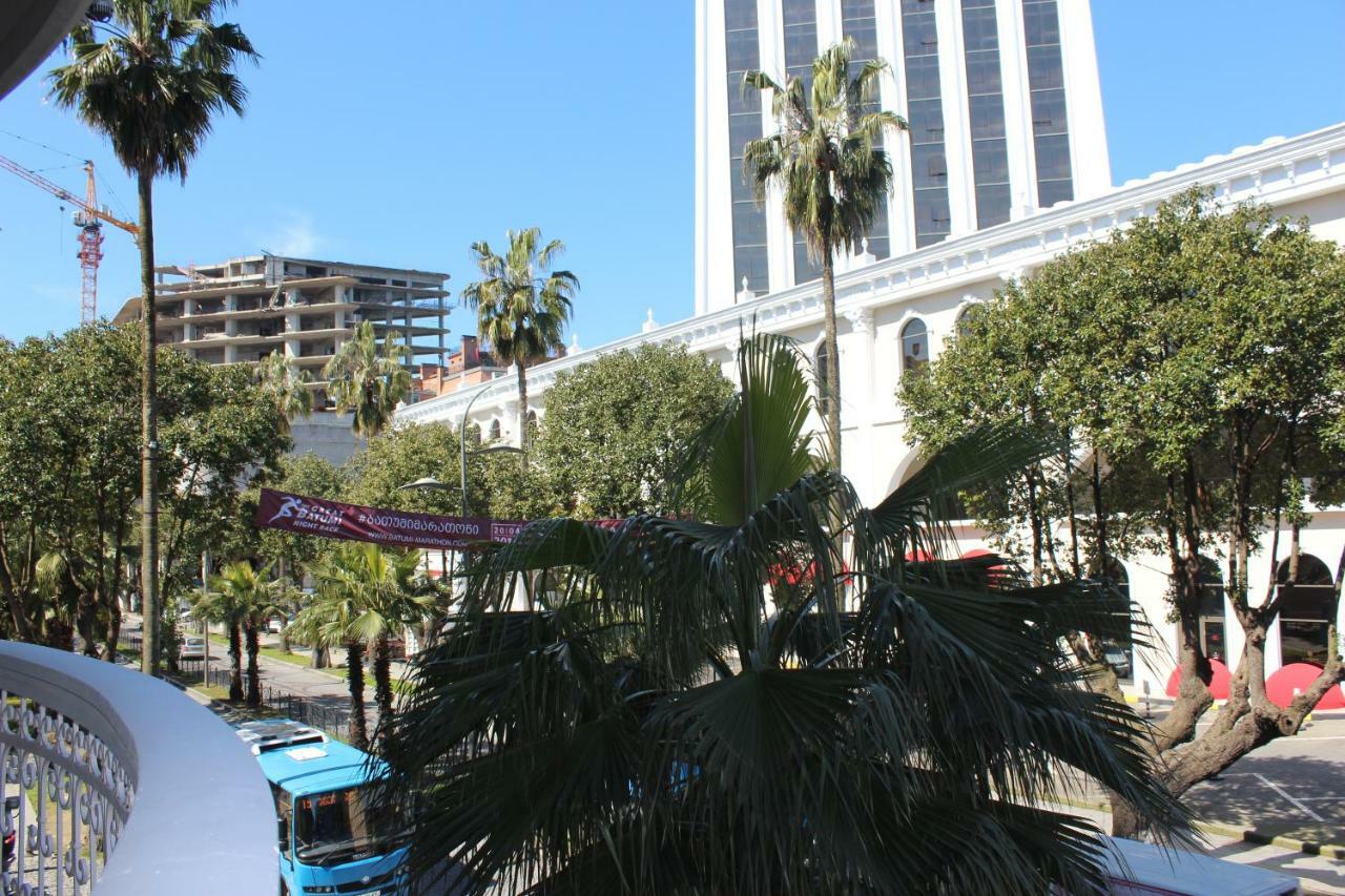 Batumi Apartment In Front Of Sheraton Exterior foto